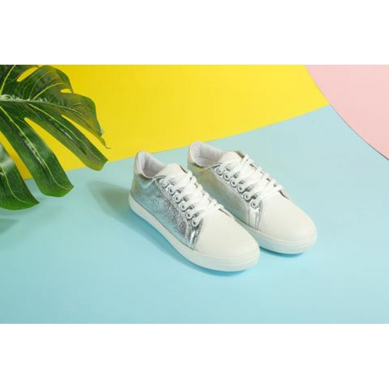 White & Shine Silver Sneaker